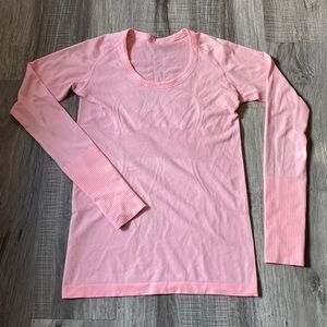 Lululemon Swiftly Tech Long Sleeve Shirt Size 8